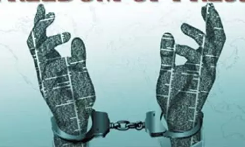 PoJK में प्रिंट मीडिया संकट में, पत्रकारों पर वित्तीय दबाव और सेंसरशिप बढ़ी