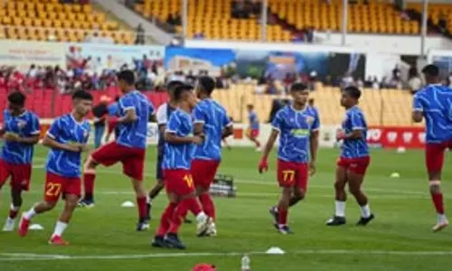 नॉर्थईस्ट यूनाइटेड vs शिलांग लाजोंग, टाइटल की राह पर मुकाबला नॉर्थईस्ट यूनाइटेड vs शिलांग लाजोंग, टाइटल की राह पर मुकाबला