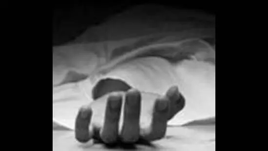 Jammu: तेज रफ्तार एसयूवी की चपेट में आने से 8 साल के बच्चे की मौत Jammu: तेज रफ्तार एसयूवी की चपेट में आने से 8 साल के बच्चे की मौत