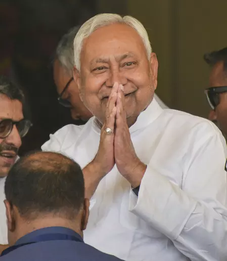 बिहार के राजगीर में पीपीपी मोड से बनेंगे दो पांच सितारा होटल, वैशाली में रिसॉर्ट बिहार के राजगीर में पीपीपी मोड से बनेंगे दो पांच सितारा होटल, वैशाली में रिसॉर्ट