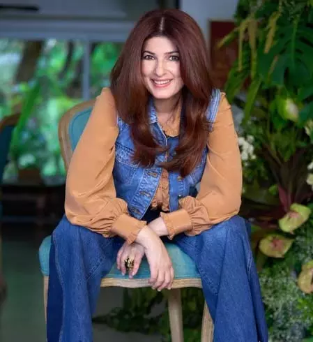 लेखिका ट्विंकल खन्ना ने फैंस से पूछा, आपने वेलकम टू पैराडाइज पढ़ी है क्या? लेखिका ट्विंकल खन्ना ने फैंस से पूछा, आपने वेलकम टू पैराडाइज पढ़ी है क्या?