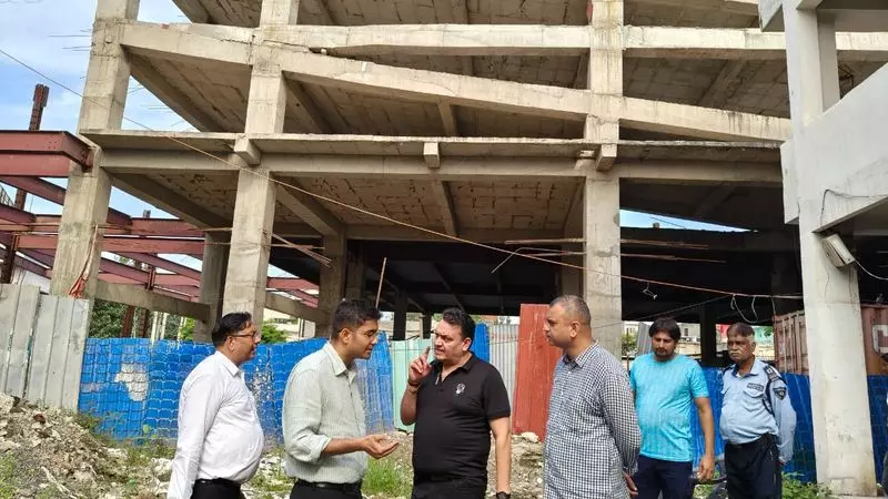 Rohtak में पार्किंग परियोजना पटरी पर, मार्च तक पूरी होने की संभावना Rohtak में पार्किंग परियोजना पटरी पर, मार्च तक पूरी होने की संभावना