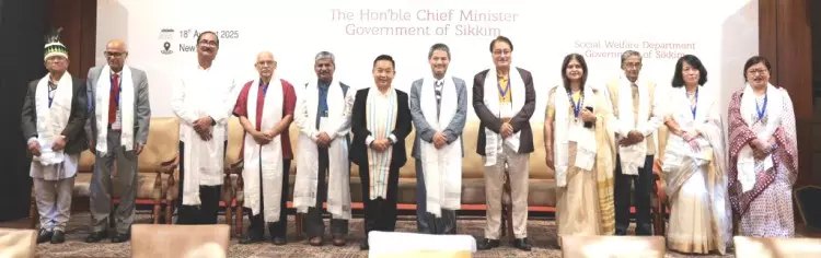 SSHLC ने 12 समुदायों के लिए एसटी का दर्जा मांगने वाली अंतिम रिपोर्ट प्रस्तुत की SSHLC ने 12 समुदायों के लिए एसटी का दर्जा मांगने वाली अंतिम रिपोर्ट प्रस्तुत की