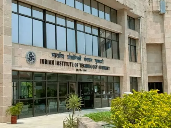 असम: IIT गुवाहाटी ने इंजीनियरों के लिए बाढ़ और जल प्रबंधन एमटेक कार्यक्रम शुरू किया असम: IIT गुवाहाटी ने इंजीनियरों के लिए बाढ़ और जल प्रबंधन एमटेक कार्यक्रम शुरू किया