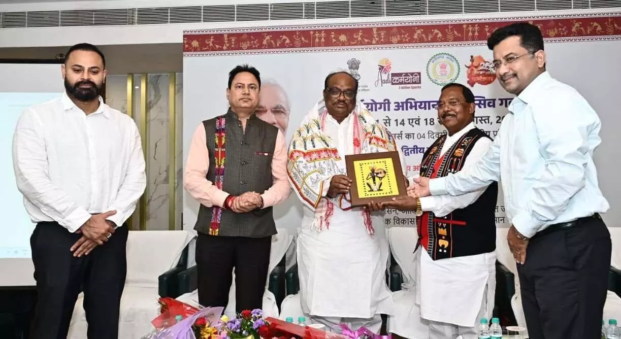 केन्द्रीय मंत्री ने आदि कर्मयोगी मास्टर ट्रेनरों के प्रशिक्षण कार्यशाला का किया शुभारंभ केन्द्रीय मंत्री ने आदि कर्मयोगी मास्टर ट्रेनरों के प्रशिक्षण कार्यशाला का किया शुभारंभ
