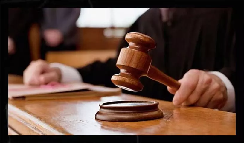 MP के पांच विधायकों पर केसों का दबाव, HC और SC कोर्ट की जांचें जारी MP के पांच विधायकों पर केसों का दबाव, HC और SC कोर्ट की जांचें जारी