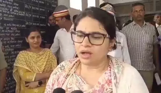 सम्पूर्ण समाधान दिवस में तहसील करनैलगंज में जनसमस्याओं की सुनवाई के बाद जिलाधिकारी ने दिए दिशा-निर्देश सम्पूर्ण समाधान दिवस में तहसील करनैलगंज में जनसमस्याओं की सुनवाई के बाद जिलाधिकारी ने दिए दिशा-निर्देश