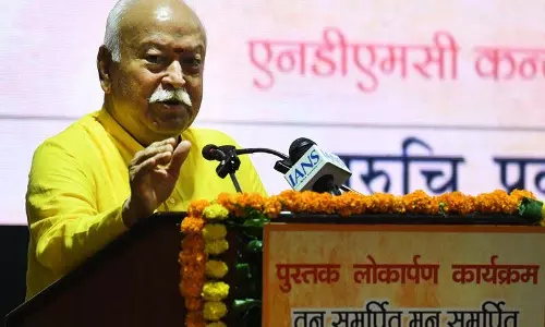 Delhi  भागवत: अच्छे कार्यकर्ता की पहचान विनम्रता और अनुशासन से