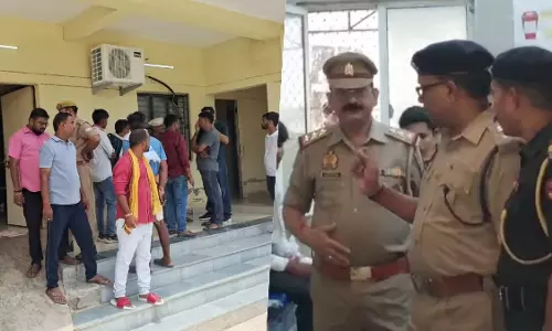 स्कूल में जूनियर छात्र ने की सीनियर छात्र की हत्या, ताबड़तोड़ चाकू चलाया स्कूल में जूनियर छात्र ने की सीनियर छात्र की हत्या, ताबड़तोड़ चाकू चलाया