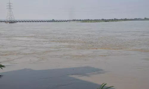 Kanpur: कटरी क्षेत्र में गंगा की दस्तक, कई गांव प्रभावित Kanpur: कटरी क्षेत्र में गंगा की दस्तक, कई गांव प्रभावित