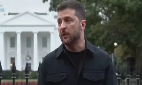 Zelensky ने 90 अरब अमेरिकी डॉलर की अमेरिकी हथियार योजना की पुष्टि की Zelensky ने 90 अरब अमेरिकी डॉलर की अमेरिकी हथियार योजना की पुष्टि की
