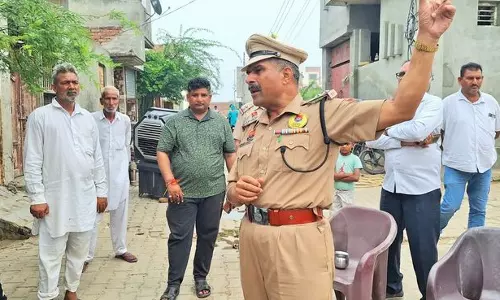 Haryana : नारकोटिक्स कंट्रोल ब्यूरो ने हिसार के हॉटस्पॉट्स पर नशा विरोधी अभियान शुरू Haryana : नारकोटिक्स कंट्रोल ब्यूरो ने हिसार के हॉटस्पॉट्स पर नशा विरोधी अभियान शुरू