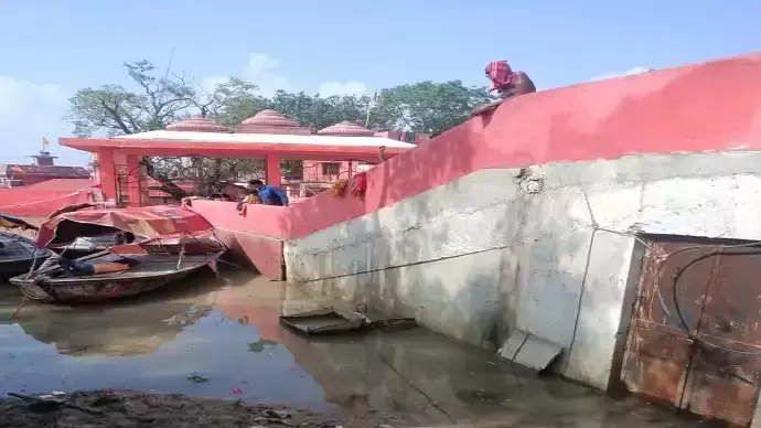 Prayagraj: बड़े हनुमान मंदिर कॉरिडोर को बाढ़ से नहीं पहुंचा नुकसान