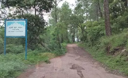 Himachal: 2 किलोमीटर की परेशानी, हराघाट से कुहाट तक का मार्ग खतरनाक Himachal: 2 किलोमीटर की परेशानी, हराघाट से कुहाट तक का मार्ग खतरनाक