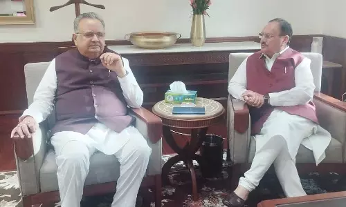 डॉ. रमन सिंह ने भाजपा राष्ट्रीय अध्यक्ष जे.पी. नड्डा से की सौजन्य भेंट मुलाकात डॉ. रमन सिंह ने भाजपा राष्ट्रीय अध्यक्ष जे.पी. नड्डा से की सौजन्य भेंट मुलाकात