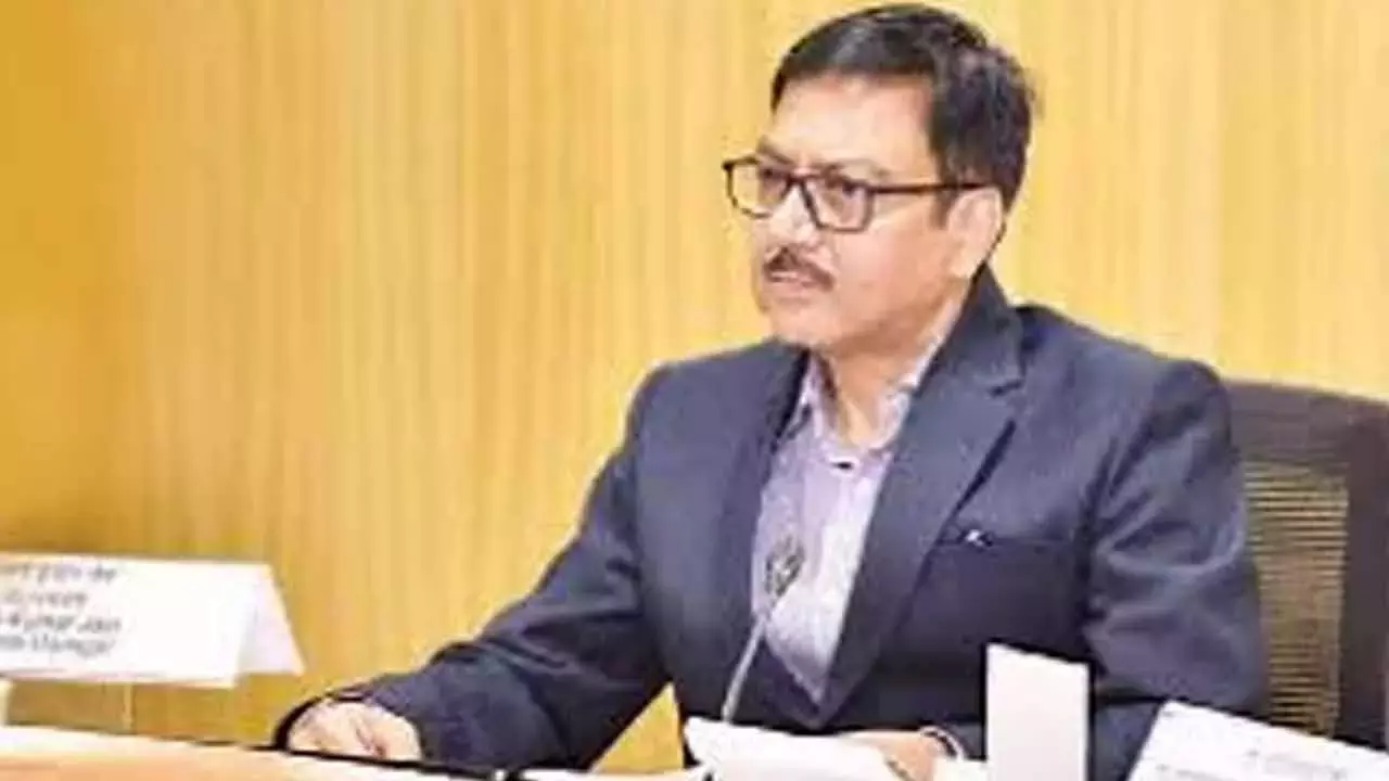 SCR महाप्रबंधक ने ट्रेन सुरक्षा उपायों की समीक्षा की SCR महाप्रबंधक ने ट्रेन सुरक्षा उपायों की समीक्षा की