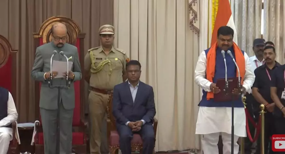 मंत्री बने गजेंद्र यादव, राजभवन में शपथ ली मंत्री बने गजेंद्र यादव, राजभवन में शपथ ली