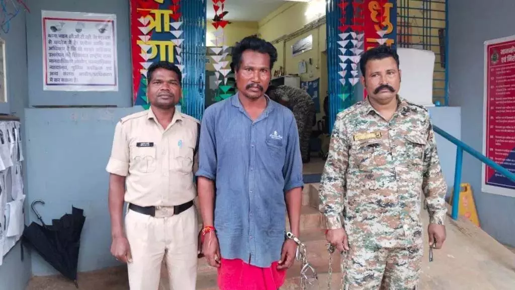 जमीन के फर्जीवाड़े में 10 लाख गंवाए, रिटायरमेंट के बाद उड़े होश जमीन के फर्जीवाड़े में 10 लाख गंवाए, रिटायरमेंट के बाद उड़े होश