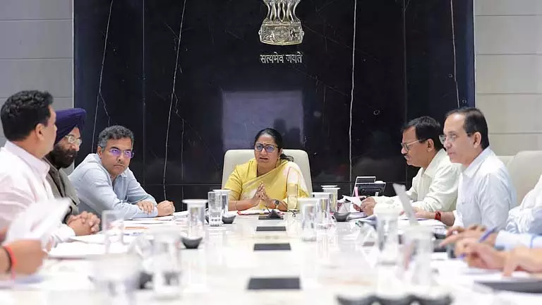 जनता की समस्याओं को दर्ज करने वाले ऐप को दिल्ली कैबिनेट की मंजूरी जनता की समस्याओं को दर्ज करने वाले ऐप को दिल्ली कैबिनेट की मंजूरी