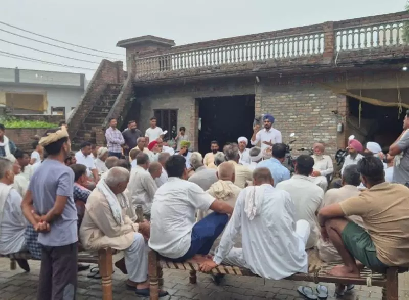 Haryana में 10 किसान यूनियनें लंबित मांगों को लेकर प्रदर्शन करने के लिए तैयार Haryana में 10 किसान यूनियनें लंबित मांगों को लेकर प्रदर्शन करने के लिए तैयार