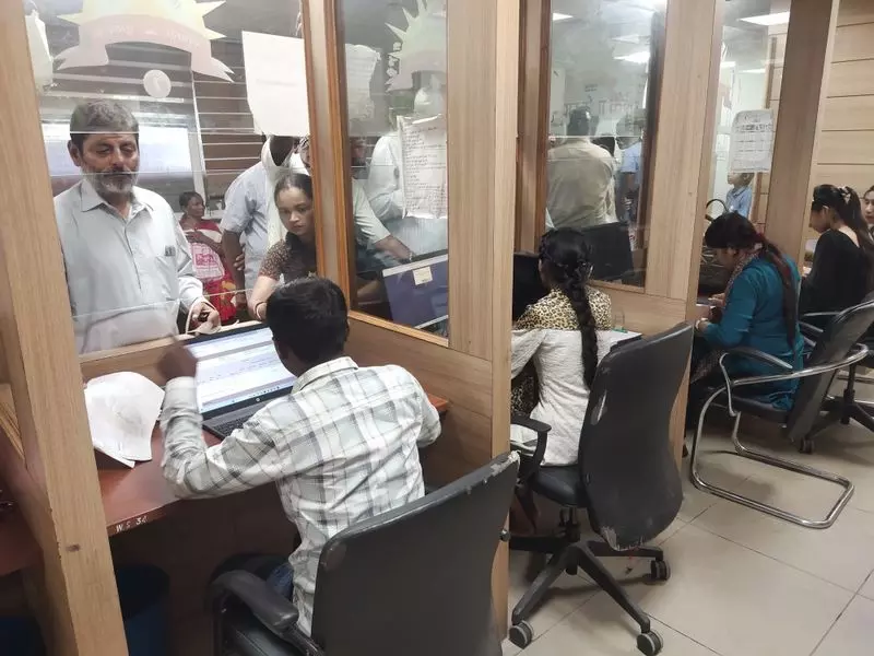 Karnal नगर निगम ने संपत्तियों के स्व-प्रमाणन में तेजी लाई; 61,500 से अधिक सत्यापित Karnal नगर निगम ने संपत्तियों के स्व-प्रमाणन में तेजी लाई; 61,500 से अधिक सत्यापित