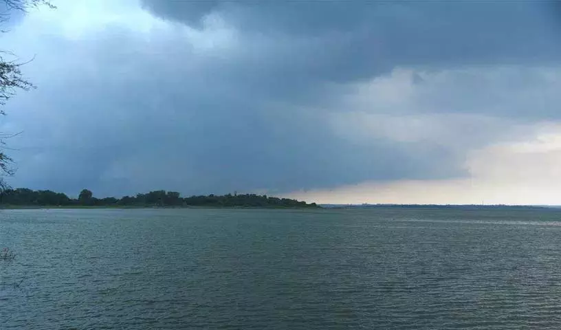 Osmansagar में बाढ़ की चेतावनी, आज द्वार खुलने की संभावना Osmansagar में बाढ़ की चेतावनी, आज द्वार खुलने की संभावना
