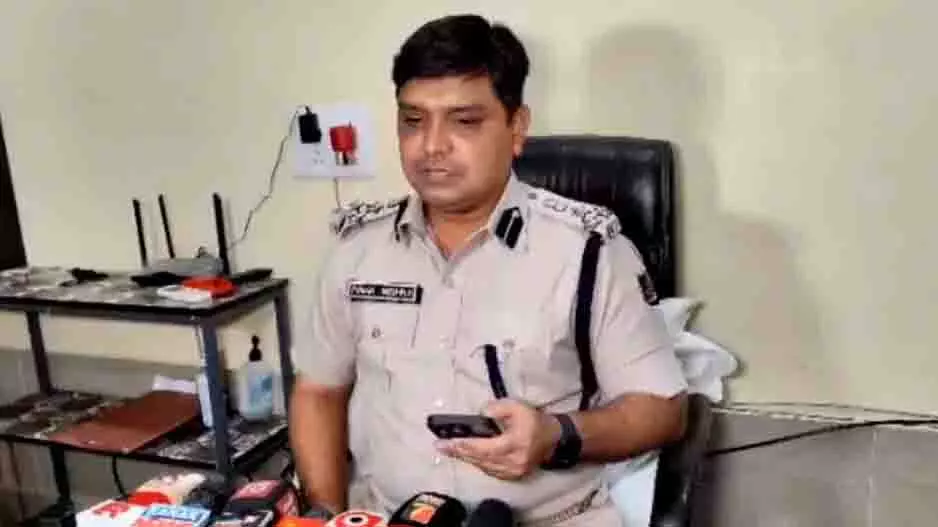 Odisha : पुरी में अवैध ट्रैवल एजेंसियों पर कार्रवाई शुरू Odisha : पुरी में अवैध ट्रैवल एजेंसियों पर कार्रवाई शुरू