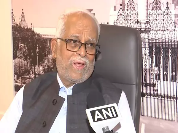 यह राधाकृष्णन बनाम रेड्डी नहीं है: इंडिया ब्लॉक के उपराष्ट्रपति पद के उम्मीदवार बी सुदर्शन रेड्डी यह राधाकृष्णन बनाम रेड्डी नहीं है: इंडिया ब्लॉक के उपराष्ट्रपति पद के उम्मीदवार बी सुदर्शन रेड्डी