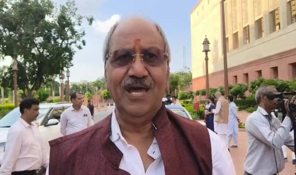 ऑनलाइन गेमिंग बिल युवाओं और परिवारों के भविष्य को सुरक्षित करने वाला ऐतिहासिक कदम: बृजमोहन अग्रवाल ऑनलाइन गेमिंग बिल युवाओं और परिवारों के भविष्य को सुरक्षित करने वाला ऐतिहासिक कदम: बृजमोहन अग्रवाल