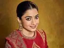 Rashmika: थामा टीज़र के बाद उनका दिल हैप्पी डांस कर रहा है Rashmika: थामा टीज़र के बाद उनका दिल हैप्पी डांस कर रहा है