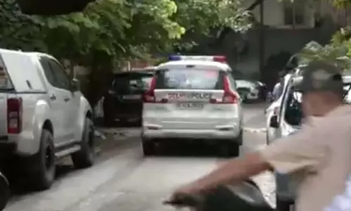 50 से अधिक स्कूलों को ईमेल के माध्यम से बम की धमकी मिली