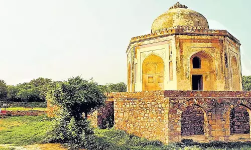 शीर्ष अदालत ने ASI को महरौली के प्राचीन स्मारकों की निगरानी का निर्देश दिया