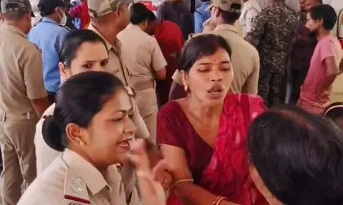 मरीज की मौत के बाद Jajpur DHH में तनाव मरीज की मौत के बाद Jajpur DHH में तनाव