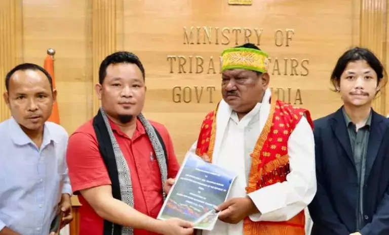 Meghalaya: गारो समुदाय ने गारोलैंड राज्य की मांग दिल्ली तक पहुंचाई Meghalaya: गारो समुदाय ने गारोलैंड राज्य की मांग दिल्ली तक पहुंचाई