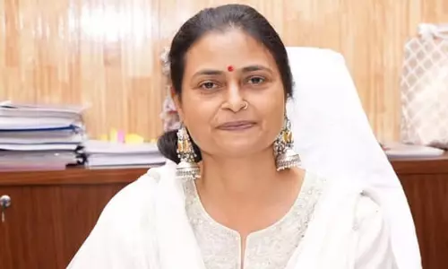 Now , दक्षिण मध्य रेलवे के पाँच प्रमुख विभागों की प्रमुख महिलाएँ Now , दक्षिण मध्य रेलवे के पाँच प्रमुख विभागों की प्रमुख महिलाएँ