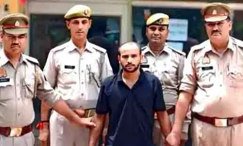 Ghaziabad : दो घटनाओं में दो विवाहित महिलाओं की चाकू मारकर हत्या