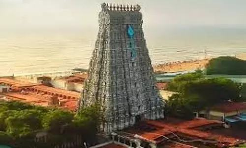 तिरुचेंदूर मंदिर में शिवाचार्य और त्रिसुंदरों के बीच झड़प