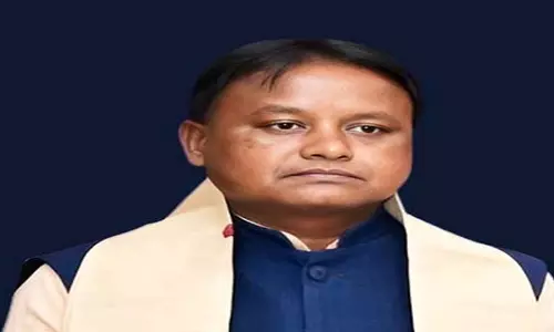 CM माझी ने संबलपुर के साहित्यकार बिनोद कुमार पसायत के निधन पर शोक व्यक्त किया CM माझी ने संबलपुर के साहित्यकार बिनोद कुमार पसायत के निधन पर शोक व्यक्त किया