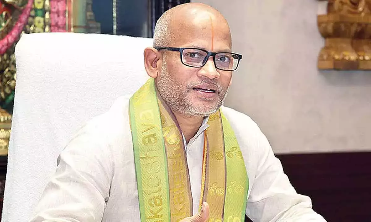 Andhra: अतिरिक्त कार्यकारी अधिकारी ने तिरुमला में जल संसाधनों की उपलब्धता की समीक्षा की Andhra: अतिरिक्त कार्यकारी अधिकारी ने तिरुमला में जल संसाधनों की उपलब्धता की समीक्षा की