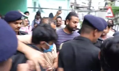 Sikkim विश्वविद्यालय के छात्र को नेपाली के खिलाफ ‘विदेशी भाषा’ की टिप्पणी के आरोप Sikkim विश्वविद्यालय के छात्र को नेपाली के खिलाफ ‘विदेशी भाषा’ की टिप्पणी के आरोप