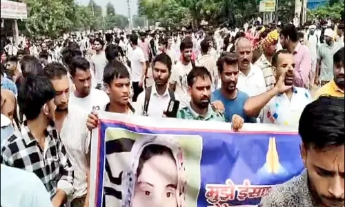 Bhiwani: मनीषा की मौत पर न्याय मार्च, लोग गुस्से में