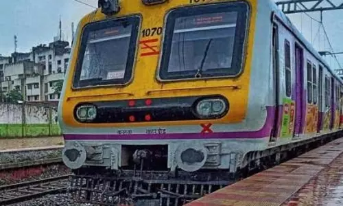 राज्य ने Pune-Lonavala उपनगरीय लाइन पर तीसरे और चौथे ट्रैक को साफ किया