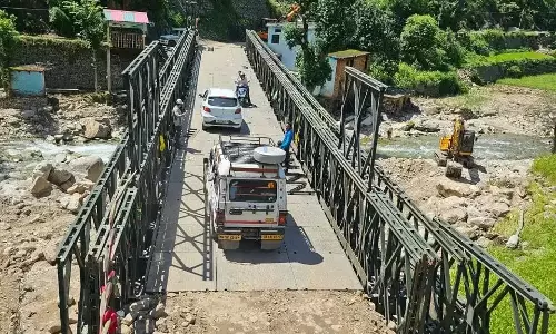 Pauri Garhwal: बैली ब्रिज निर्माण पूरा, कलगड़ी में यातायात सुचारू Pauri Garhwal: बैली ब्रिज निर्माण पूरा, कलगड़ी में यातायात सुचारू