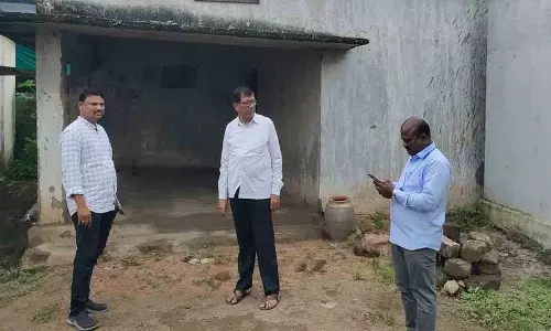 स्वच्छता में लापरवाही बरतने पर सख्त कार्रवाई की जाएगी: DPO Venkateswar Rao स्वच्छता में लापरवाही बरतने पर सख्त कार्रवाई की जाएगी: DPO Venkateswar Rao