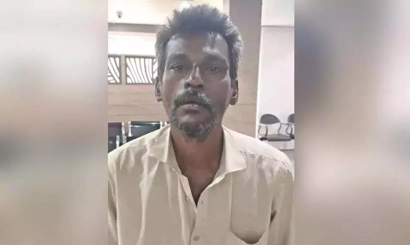Kerala : युवक की पिटाई और हत्या के आरोप में एक व्यक्ति गिरफ्तार Kerala : युवक की पिटाई और हत्या के आरोप में एक व्यक्ति गिरफ्तार