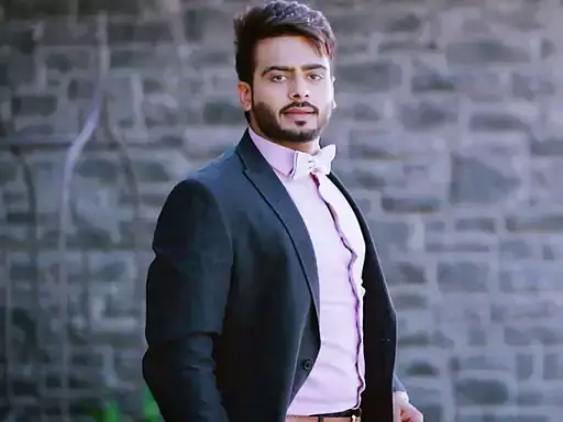 हम तुम्हारा काम तमाम करेंगे...सिंगर को जान से मारने की धमकी के बाद मची खलबली हम तुम्हारा काम तमाम करेंगे...सिंगर को जान से मारने की धमकी के बाद मची खलबली