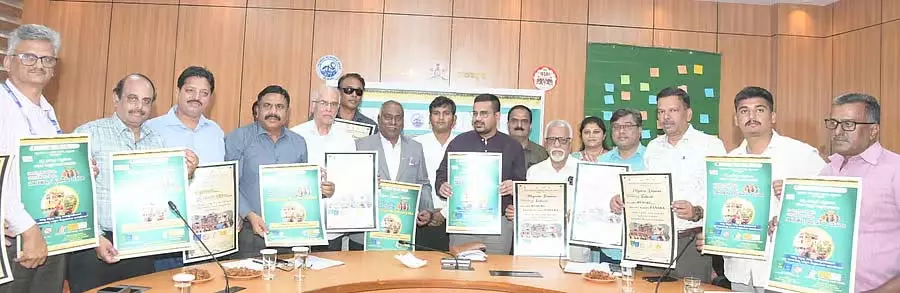Mysore : स्वच्छता के लिए कलाकृति के माध्यम से पर्यावरण जागरूकता Mysore : स्वच्छता के लिए कलाकृति के माध्यम से पर्यावरण जागरूकता