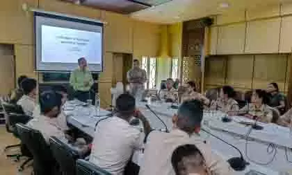 Assam: वन्यजीव अपराधों में सज़ा दर बढ़ाने को वन कर्मियों को प्रशिक्षण Assam: वन्यजीव अपराधों में सज़ा दर बढ़ाने को वन कर्मियों को प्रशिक्षण