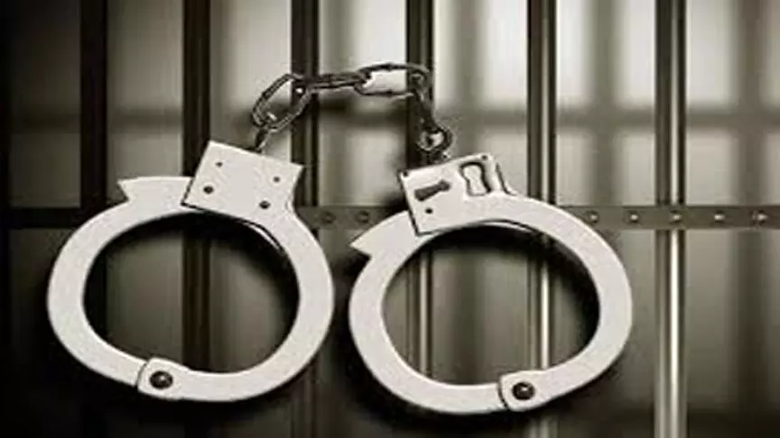 BSF कांस्टेबल ने महिला से 29 लाख की ठगी, गिरफ्तार BSF कांस्टेबल ने महिला से 29 लाख की ठगी, गिरफ्तार