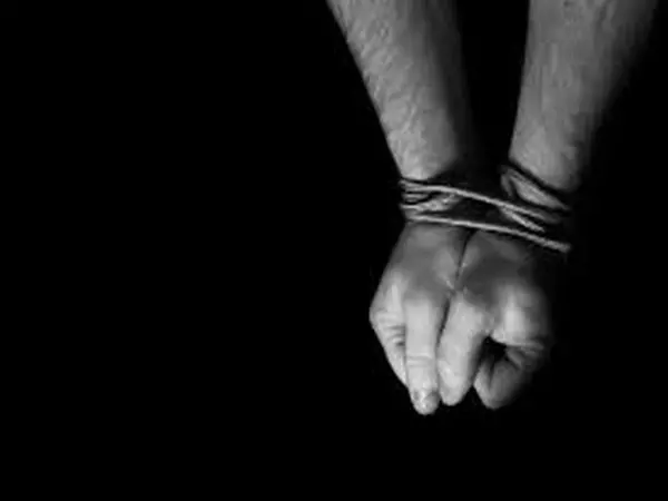 Belarusian police के साथ संयुक्त अभियान में मानव तस्करी के आरोप में तीन लोगों की गिरफ्तारी Belarusian police के साथ संयुक्त अभियान में मानव तस्करी के आरोप में तीन लोगों की गिरफ्तारी
